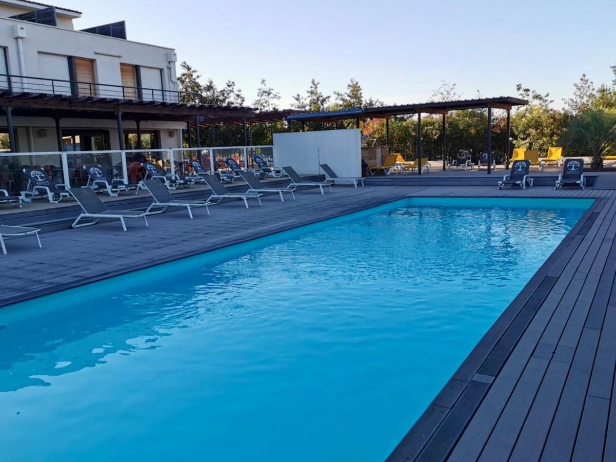 Les Jardins D'Athena Aparthotel เออกีส์ ภายนอก รูปภาพ