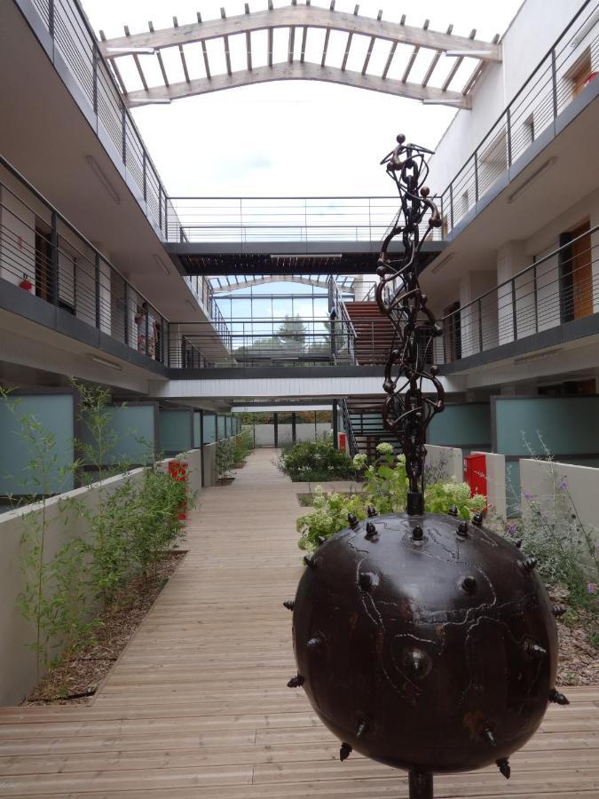 Les Jardins D'Athena Aparthotel เออกีส์ ภายนอก รูปภาพ